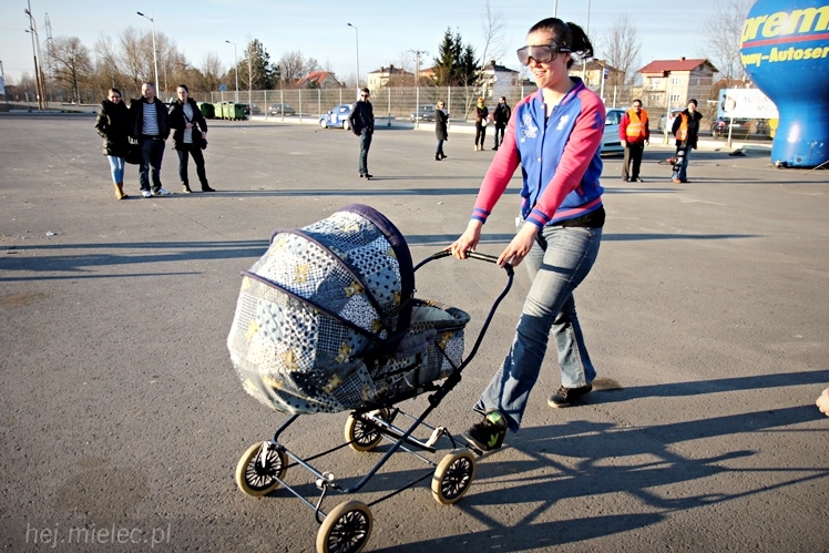 Brunetki, Blondynki z Automobilklubem Mieleckim. Motoryzacyjne Święto Kobiet