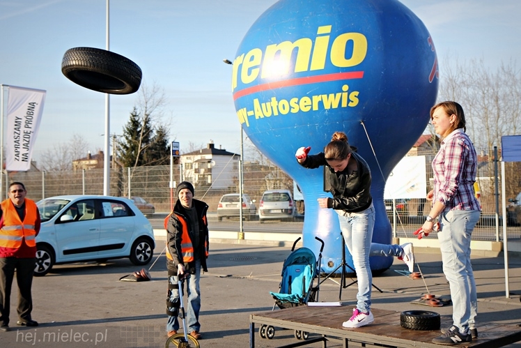 Brunetki, Blondynki z Automobilklubem Mieleckim. Motoryzacyjne Święto Kobiet