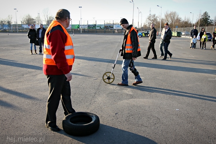 Brunetki, Blondynki z Automobilklubem Mieleckim. Motoryzacyjne Święto Kobiet