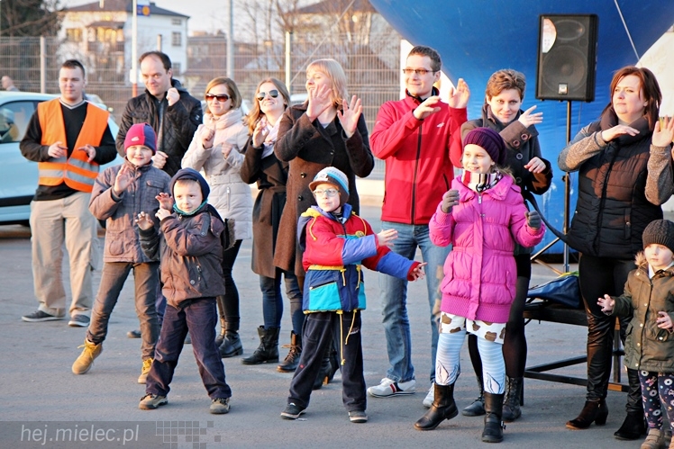 Brunetki, Blondynki z Automobilklubem Mieleckim. Motoryzacyjne Święto Kobiet