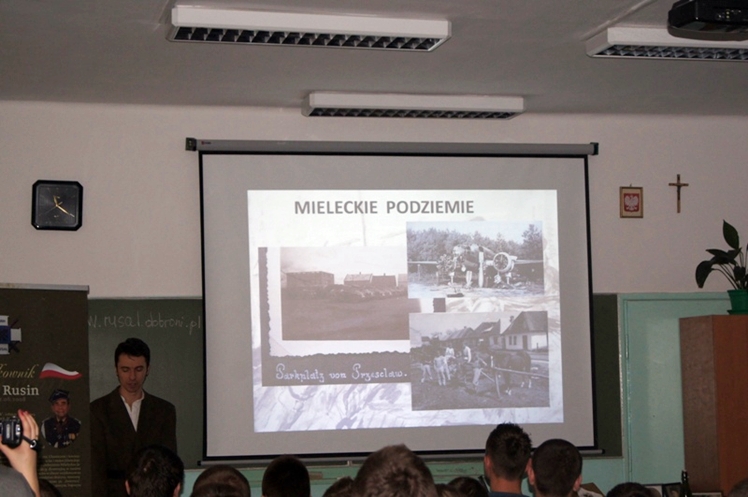 Świeto patrona szkoły w ZSB