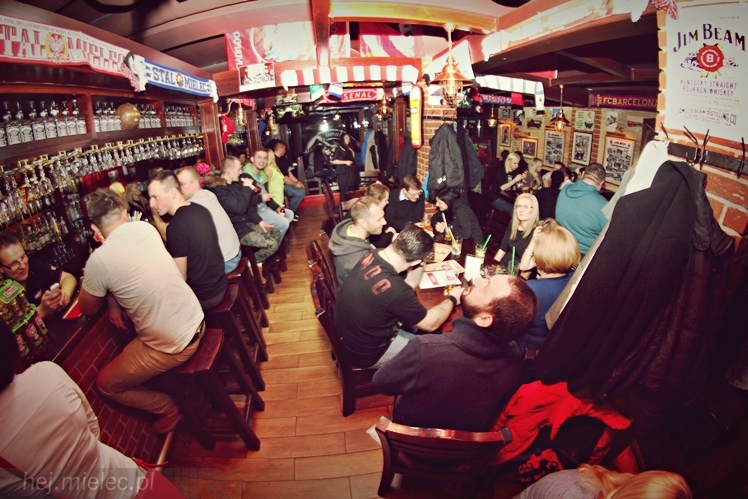 Karaoke w Piwiarni Warka przebiega w fantastycznej atmosferze!