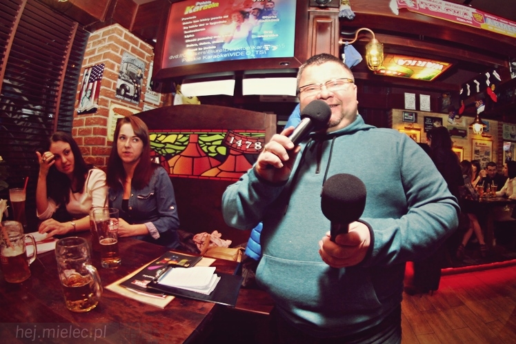 Karaoke w Piwiarni Warka przebiega w fantastycznej atmosferze!