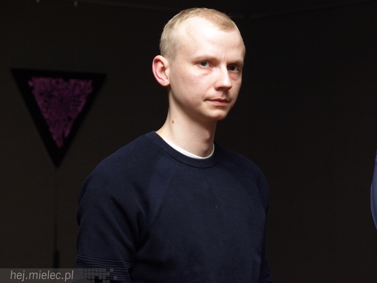 Wernisaż wystawy prac Macieja Wieczerzaka