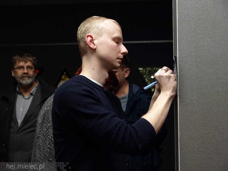 Wernisaż wystawy prac Macieja Wieczerzaka