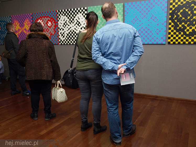 Wernisaż wystawy prac Macieja Wieczerzaka