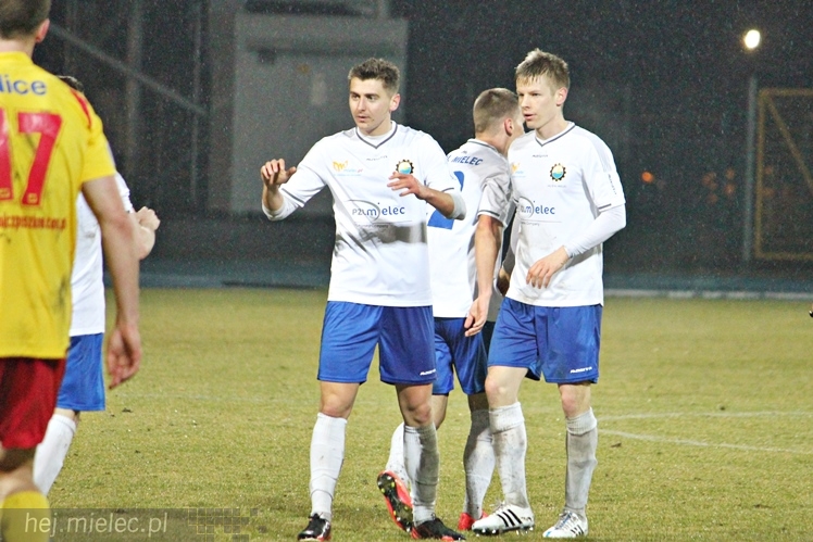 FKS Stal Mielec ? Znicz Pruszków 3:3