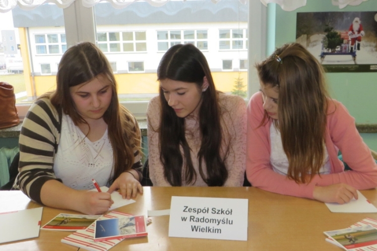 Powiatowy Konkurs Języka Niemieckiego dla Klas Drugich: ?Feiern? - czyli ?Świętowanie?