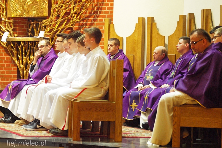 Ekstremalna Droga Krzyżowa: z Mielca do Pilzna!