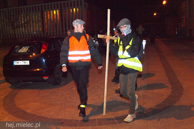 Ekstremalna Droga Krzyżowa: z Mielca do Pilzna!