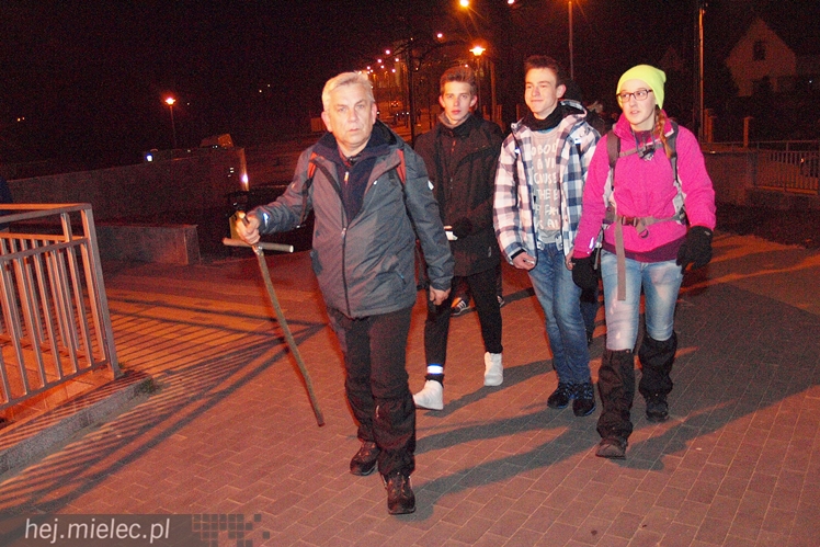 Ekstremalna Droga Krzyżowa: z Mielca do Pilzna!