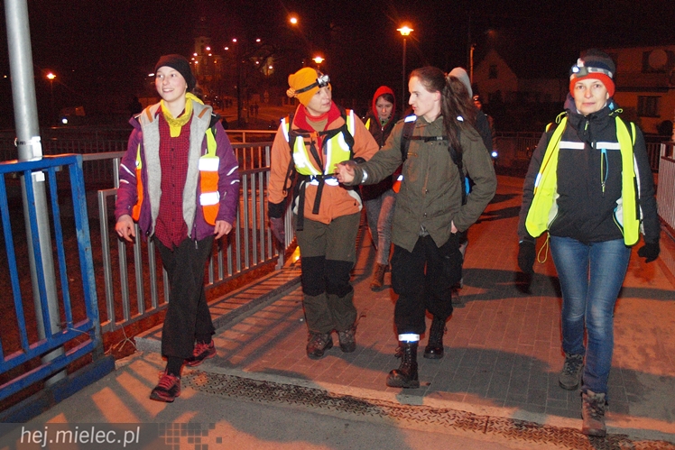 Ekstremalna Droga Krzyżowa: z Mielca do Pilzna!