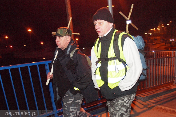 Ekstremalna Droga Krzyżowa: z Mielca do Pilzna!