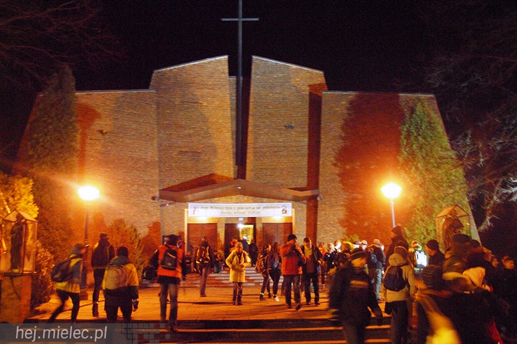 Ekstremalna Droga Krzyżowa: z Mielca do Pilzna!
