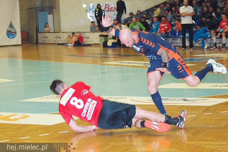 Zagrali bez kołowych, strata to zbyt duża, punktów brak