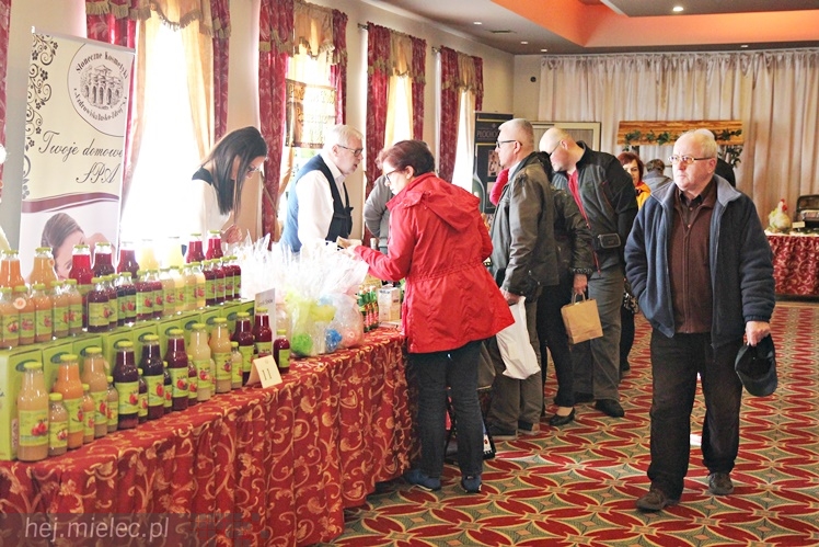 Jarmark Świąteczny w Hotelu i Restauracji Atena