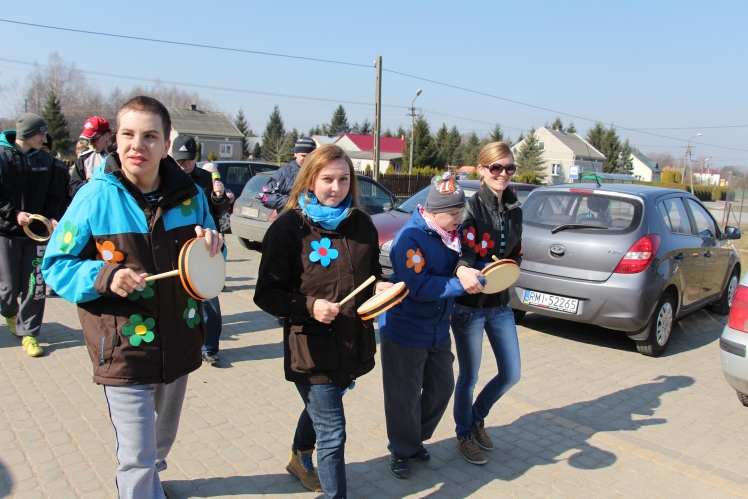 Witanie wiosny za pomocą budzika w ORW w Pniu