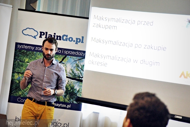 Kubek Biznesu: Jak zwiększyć sprzedaż w firmie?