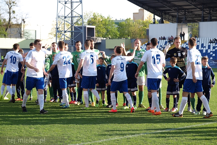 Lider 2 ligi piłkarskiej poległ w Mielcu!