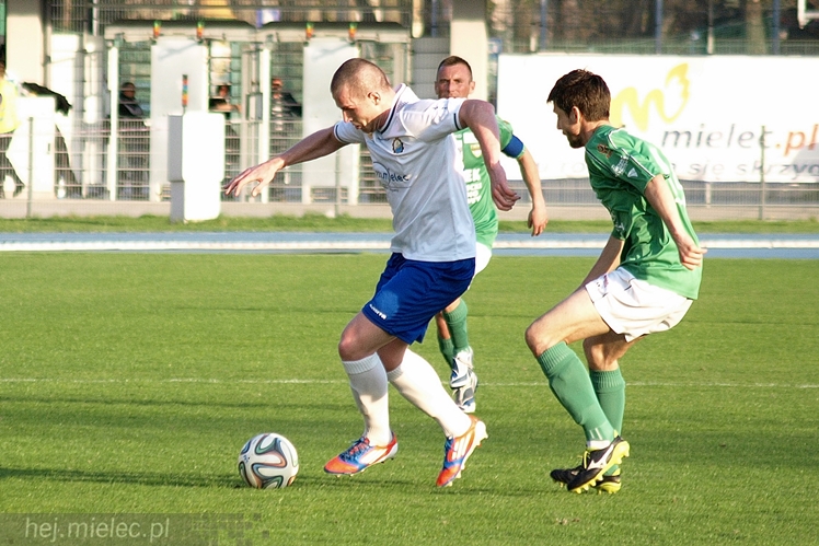 Lider 2 ligi piłkarskiej poległ w Mielcu!