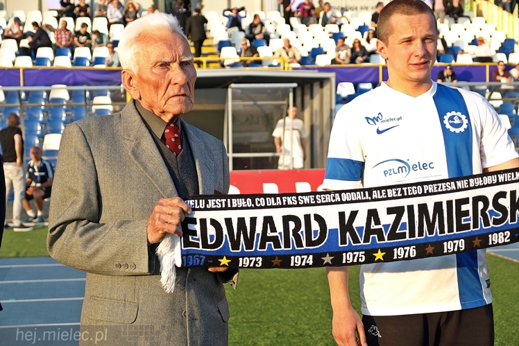 Lider 2 ligi piłkarskiej poległ w Mielcu!