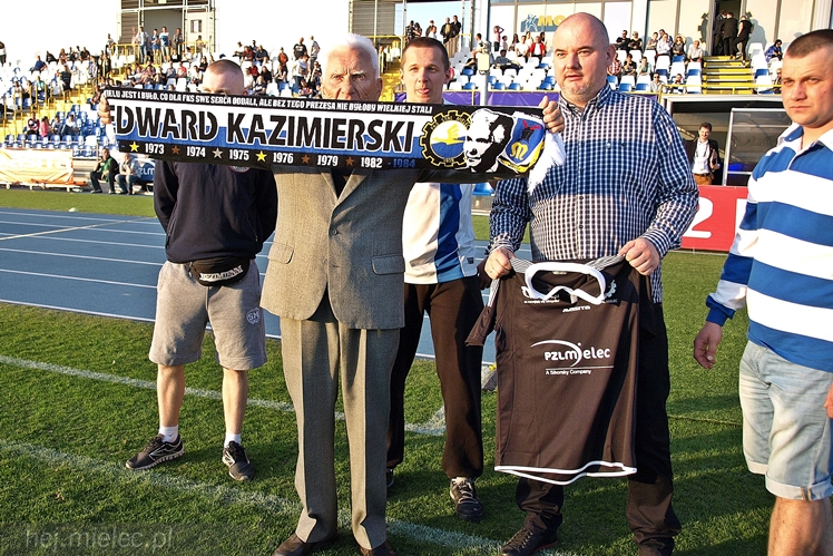 Lider 2 ligi piłkarskiej poległ w Mielcu!