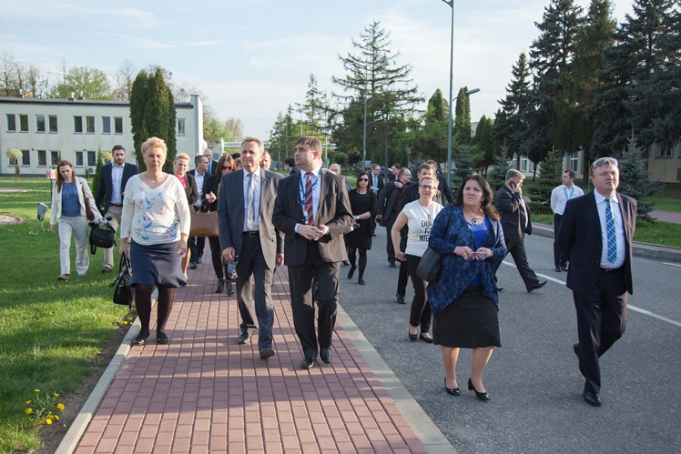 Radni Sejmiku Podkarpackiego w Mielcu skrytykowali przetarg MON na śmigłowce