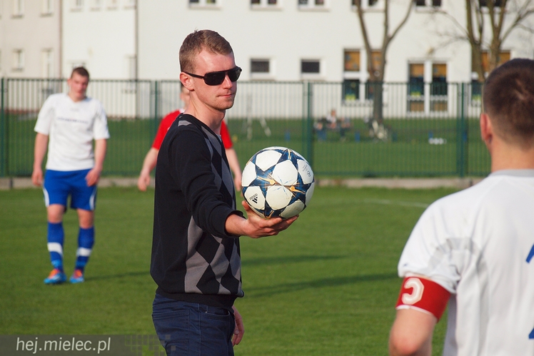 V liga: Wola Mielecka wygrała na dole tabeli