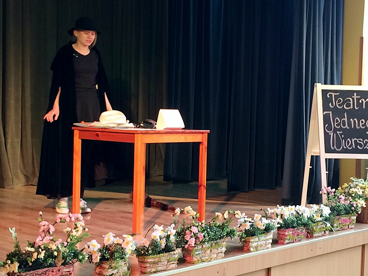 XVIII edycja konkursu recytatorskiego ?Teatr Jednego Wiersza?