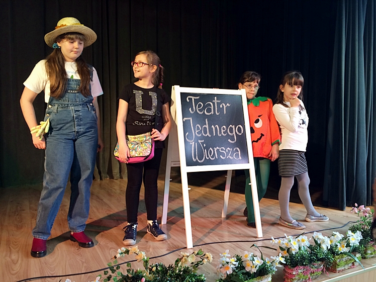 XVIII edycja konkursu recytatorskiego ?Teatr Jednego Wiersza?