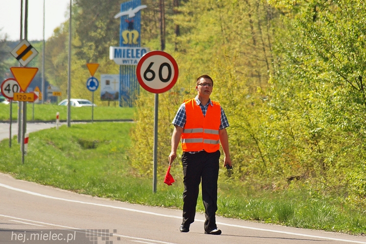 Wierni poszli do kapliczki na Biesiadce