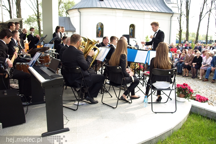 Muzyczna Majówka, czyli koncert plenerowy przy Kościółku św. Marka
