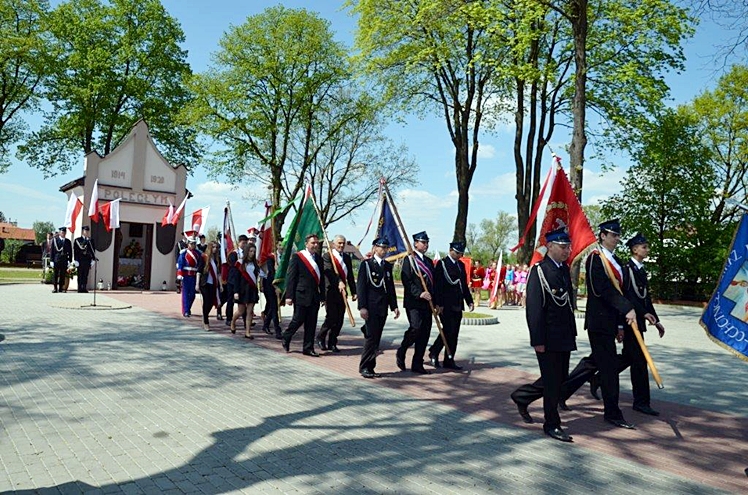 Uroczystość gminnych obchodów Święta 3 Maja w Chorzelowie