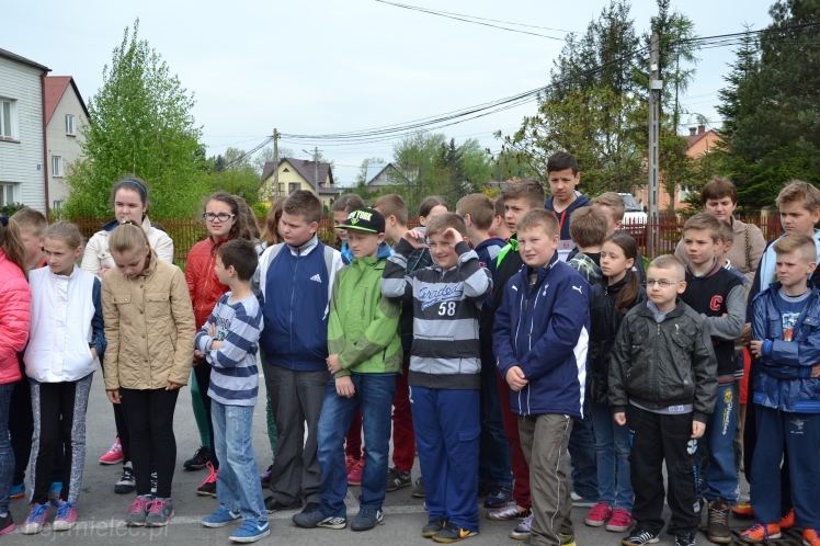 Pokaz strażaków z OSP Wadowice Górne dla uczniów