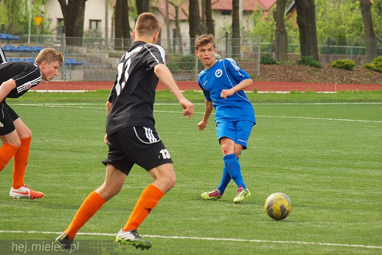 Wysokie zwycięstwo juniorów młodszych Stali Mielec