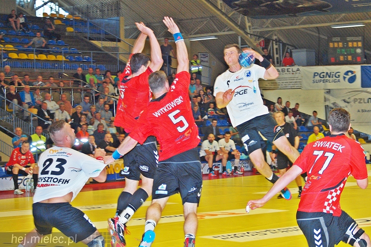 Zwycięska porażka PGE Stali Mielec. Biało-Niebiescy na miejscach 5-6
