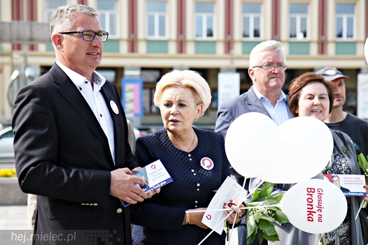 Parlamentarzyści PO namawiali mielczan do udziału w wyborach prezydenckich