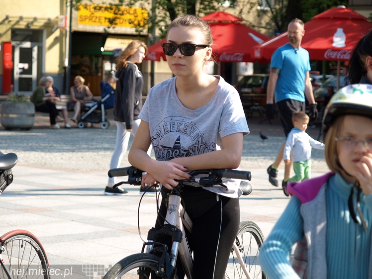 Rowerowa Masa Krytyczna w ramach akcji ?Twoja kropla - ich życie?