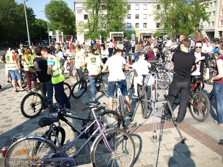 Rowerowa Masa Krytyczna w ramach akcji ?Twoja kropla - ich życie?