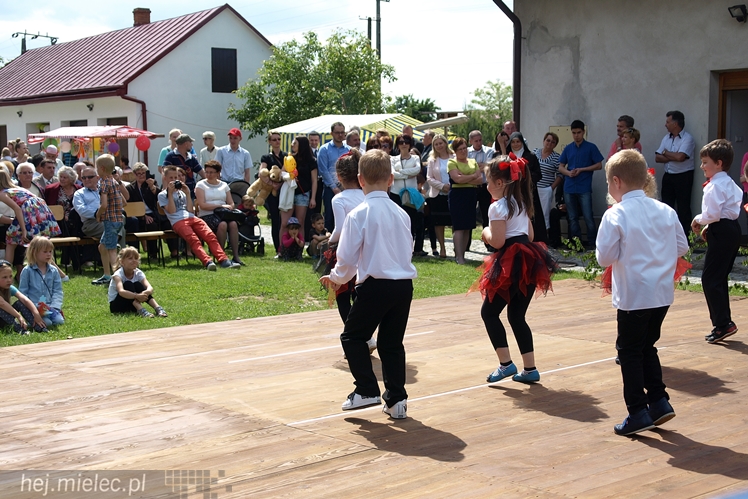 XV Festyn Parafialny w Rzochowie