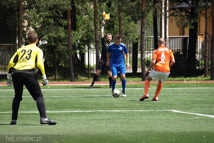  MLJM: Stal Mielec - AP Progres Kraków 1:1
