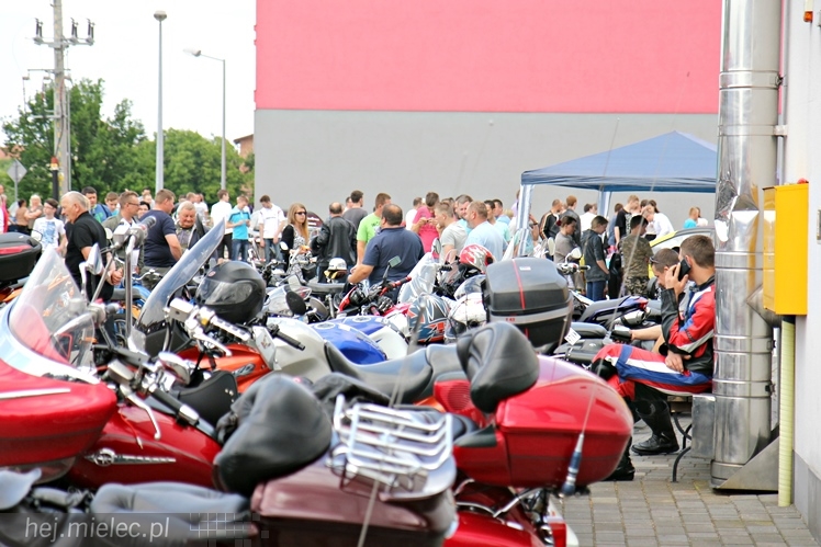 Piknik Motoryzacyjny na obiektach Reg Benz ? cz. II