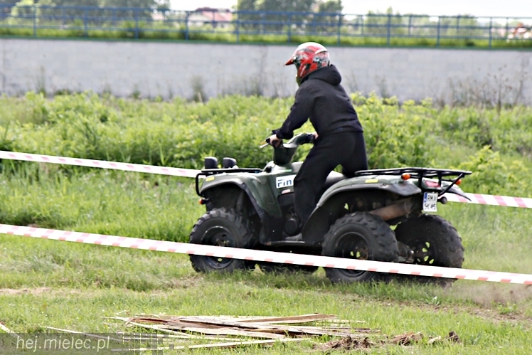 Piknik Motoryzacyjny na obiektach Reg Benz ? cz. II
