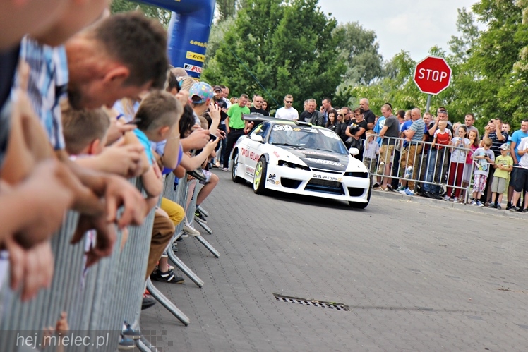 Piknik Motoryzacyjny na obiektach Reg Benz ? cz. II