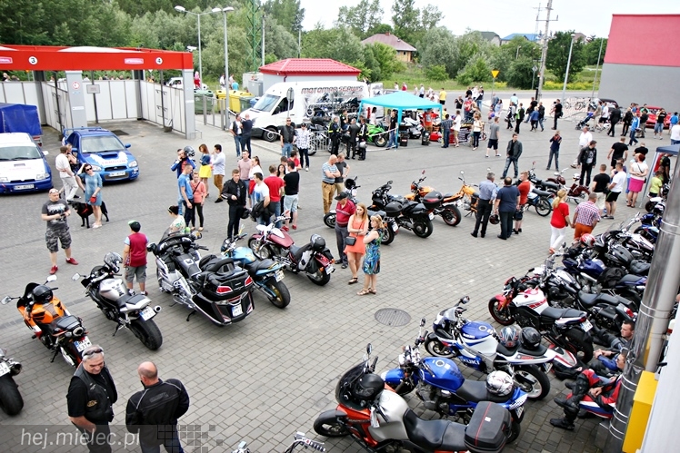 Piknik Motoryzacyjny na obiektach Reg Benz ? cz. I