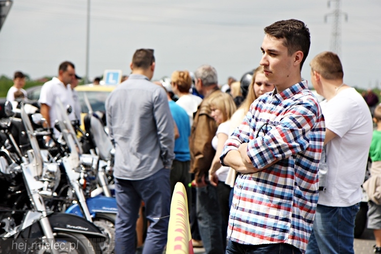 Piknik Motoryzacyjny na obiektach Reg Benz ? cz. I