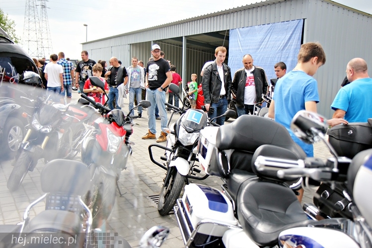 Piknik Motoryzacyjny na obiektach Reg Benz ? cz. I