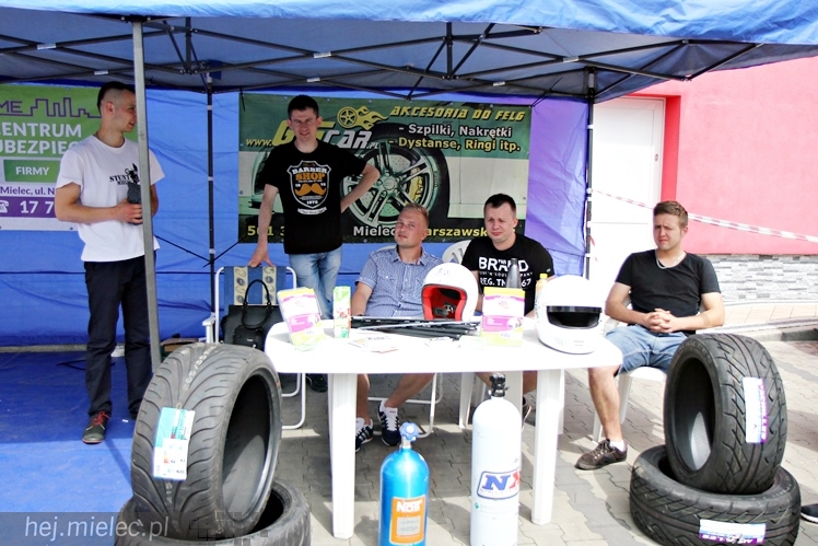 Piknik Motoryzacyjny na obiektach Reg Benz ? cz. I