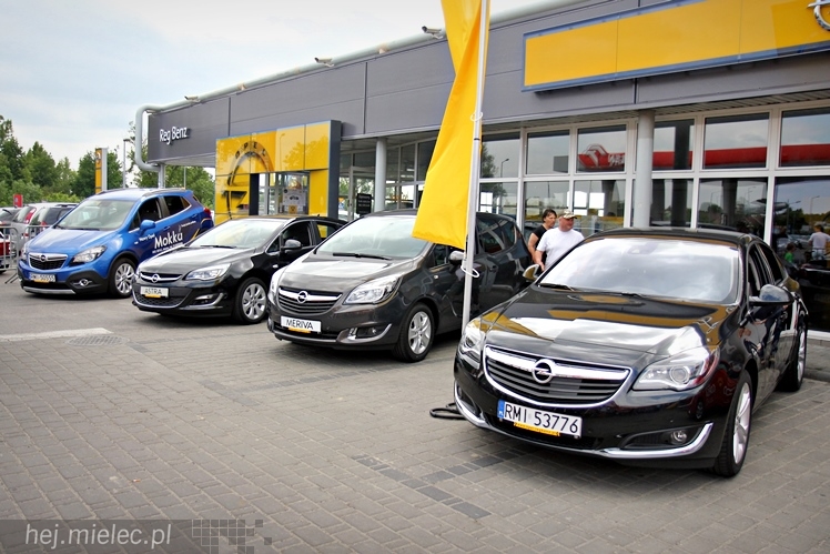 Piknik Motoryzacyjny na obiektach Reg Benz ? cz. I