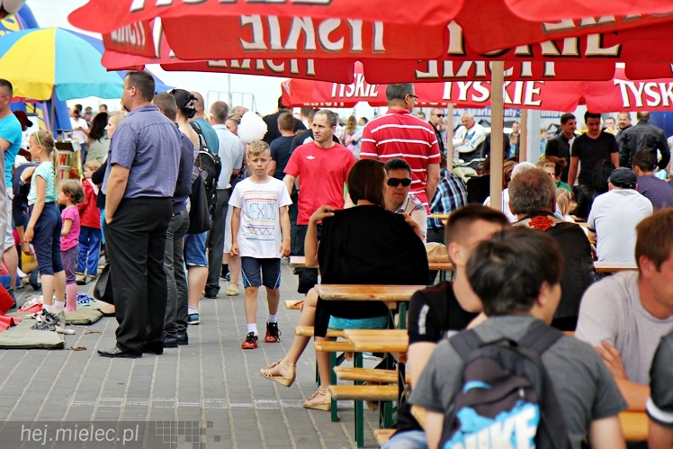 Piknik Motoryzacyjny na obiektach Reg Benz ? cz. I